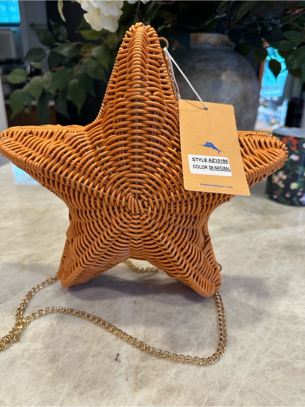 Tommy Bahama Wicker Star Crossbody with Gold Chain - Picture 2 of 7